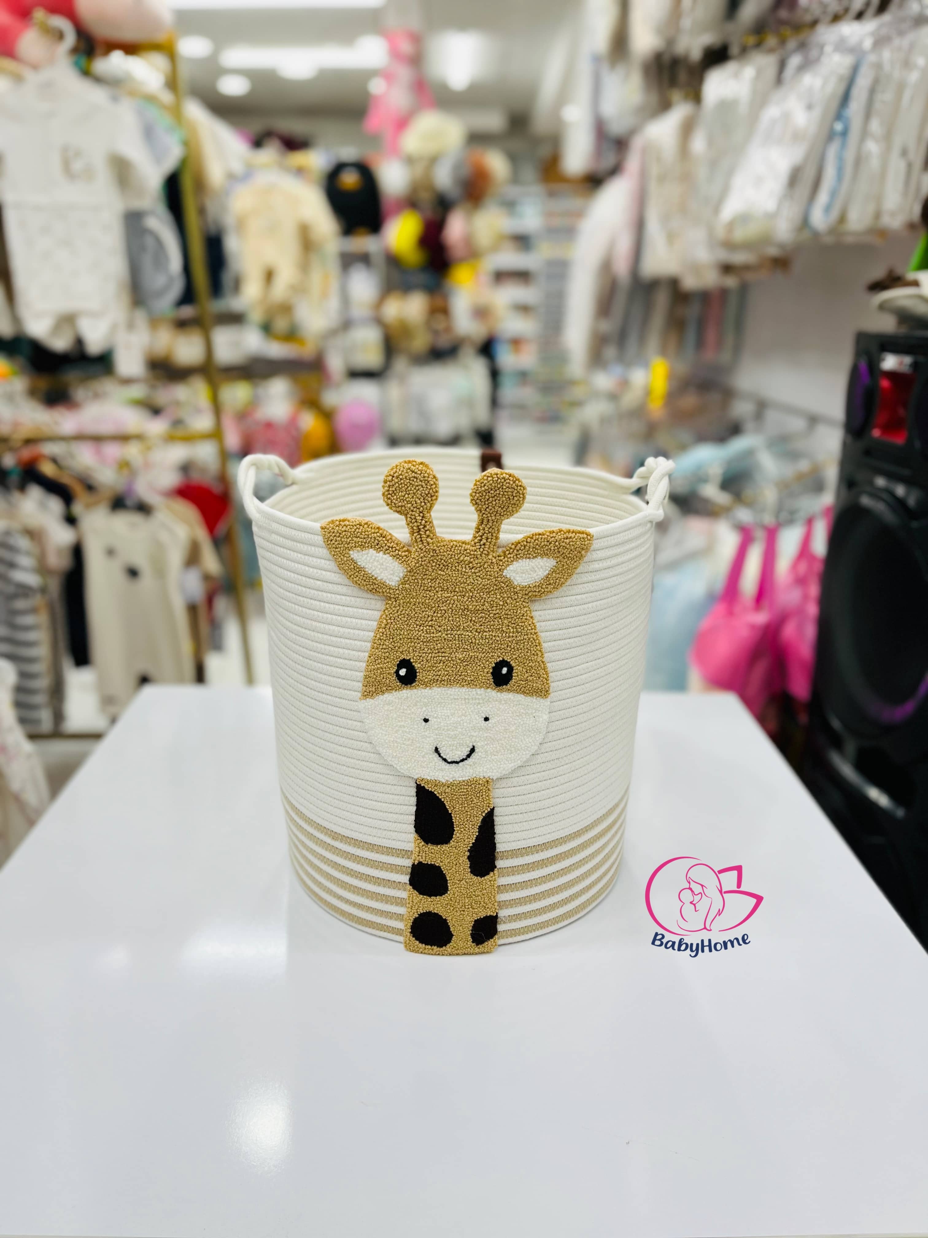 باکس اسباب بازی ۳۰*۳۵ ( طرح زرافه‌ پانچ دوزی)